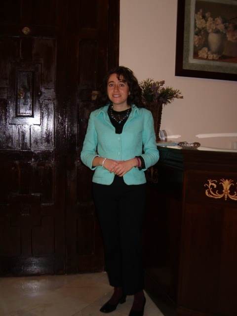 Interprete, traduttrice e hostess, 6 lingue