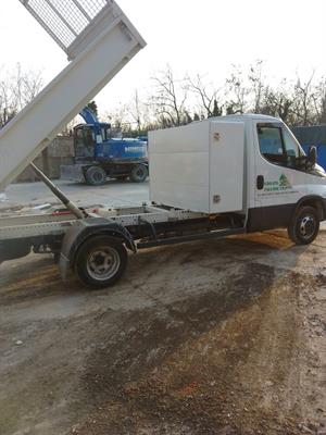 Furgone camion, Trasporti e Viaggi