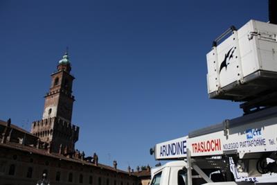 Traslochi, smaltimento, deposito, noleggio scale, pulizie